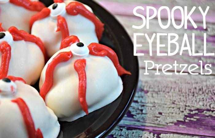Make Spooky Eyeball White Chocolate Pretzels ~ A Halloween Treat