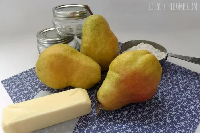 Mini Pear Dump Cake Ingredients
