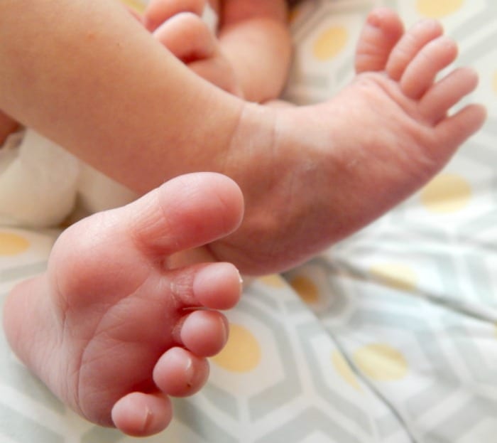 Baby feet picture idea