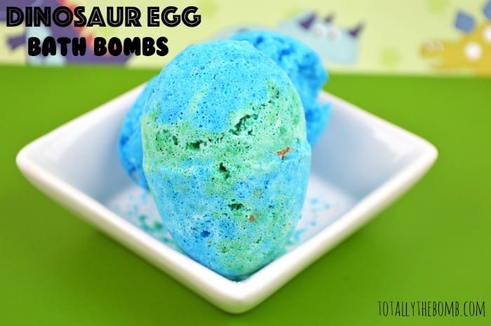 dinosaur egg bath bombs featured