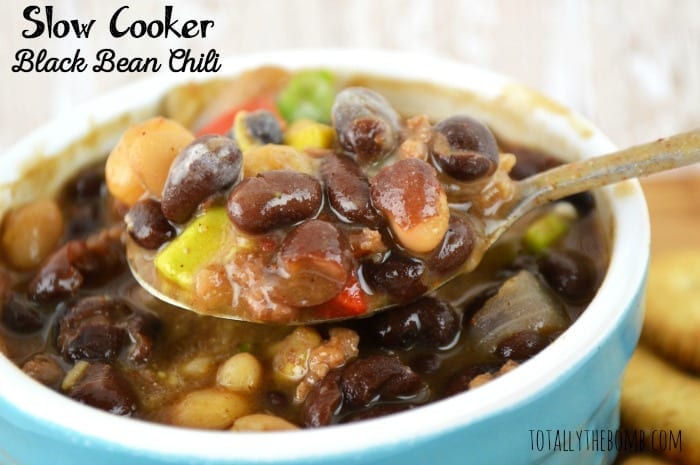 slow cooker black bean chili featured