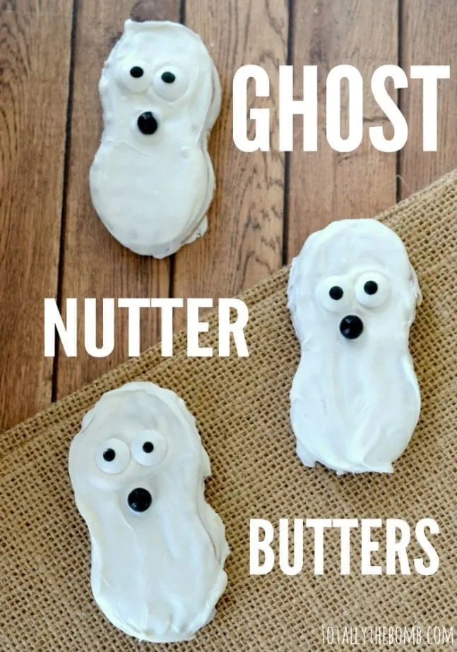 These Ghost Nutter Butters are a hauntingly perfect Halloween Treat! Click now!