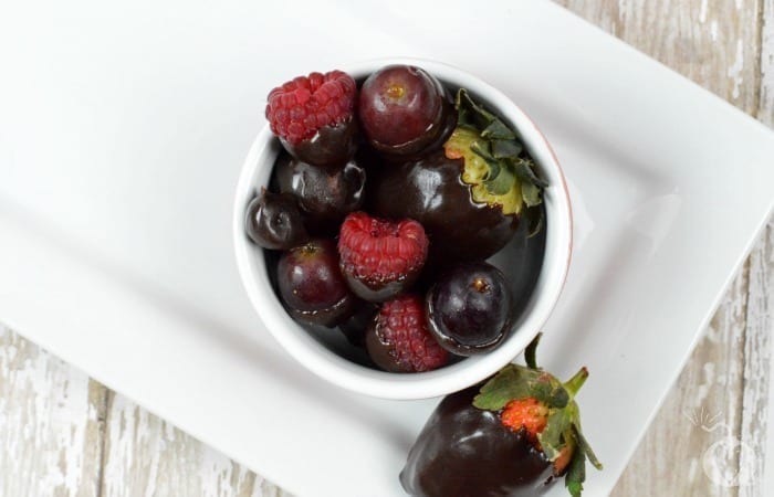 Chocolate Covered Berries with Homemade Chocolate Fudge Sauce