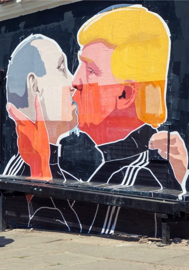 Trump kissing Putin mural