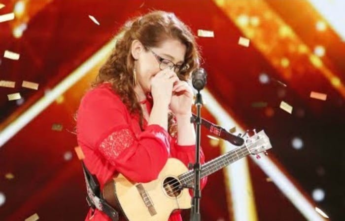 Young Deaf Singer Blows Simon Away On ‘America’s Got Talent’