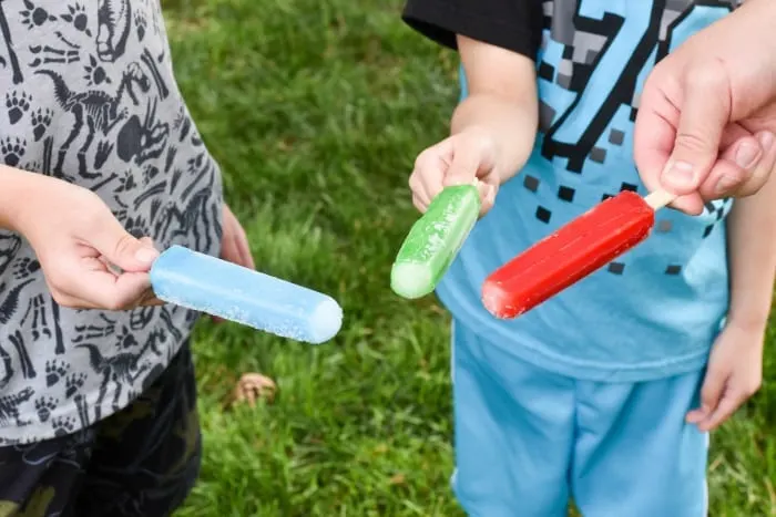 This Grandma Made A Homemade Adventure Gift Box With 12 Months Of Family  Activities