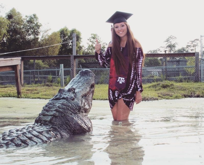 This Girl Took Her Senior Pictures With An Alligator