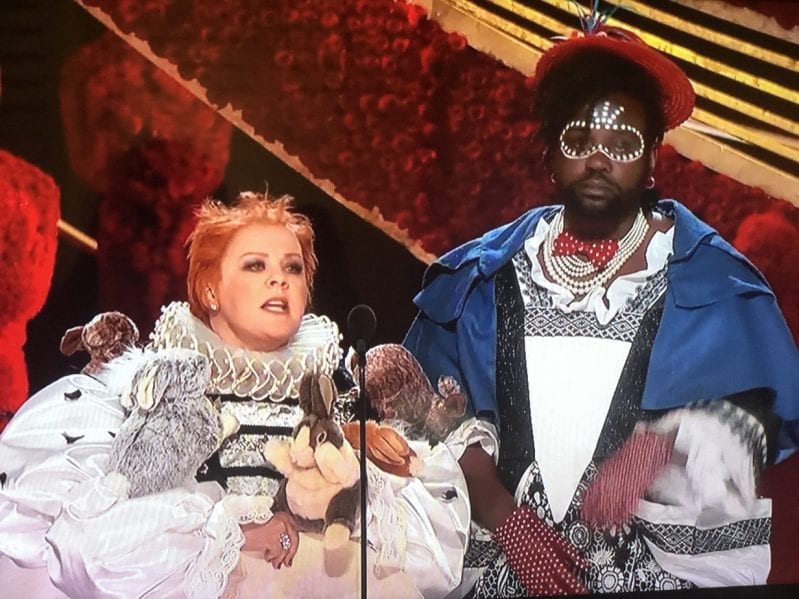 Melissa McCarthy Just Wore A Dress Covered In Bunnies To The Oscars