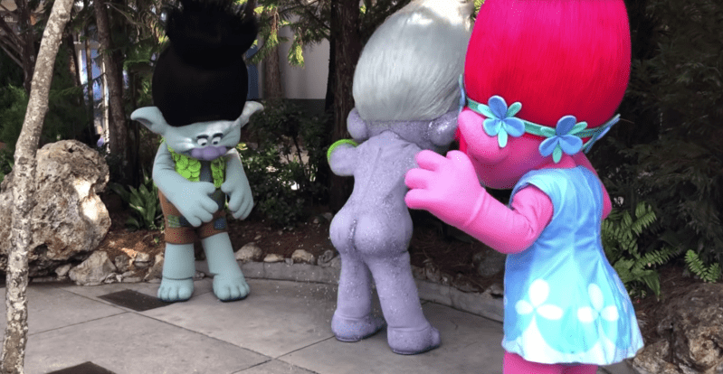 There’s Now A Naked Troll That Toots Glitter At Universal Studios