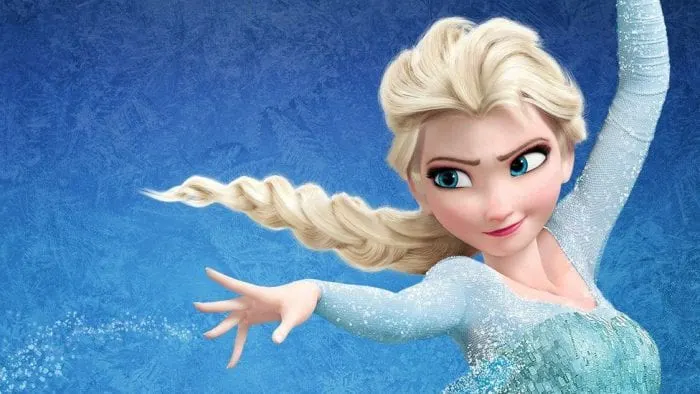Queen Elsa is a bad ass in the new Frozen 2 trailer