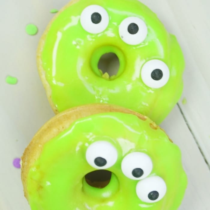 My kids are excited about Toy Story 4--and so am I. So I made these Out of this World Adorable Toy Story Alien Mini-Donuts because shared excitement should always include donuts. #toystory #toystoryfood #toystoryalien #alien #donut #donutrecipe #toystoryalienfood
