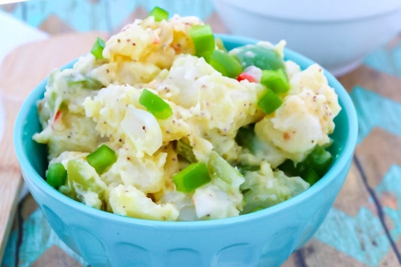 This All American Potato Salad was so simple to put together and so ridiculously delicious, I can't wait to make more. #bbq #side #summer #sidedish #potatosalad #bbqrecipe