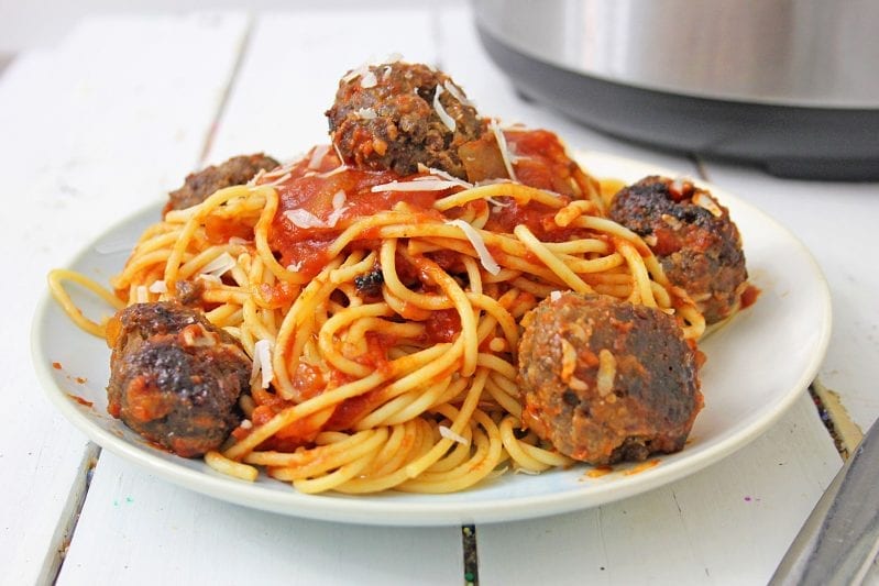 Unbelievably Delicious Instant Pot Spaghetti and Meatballs