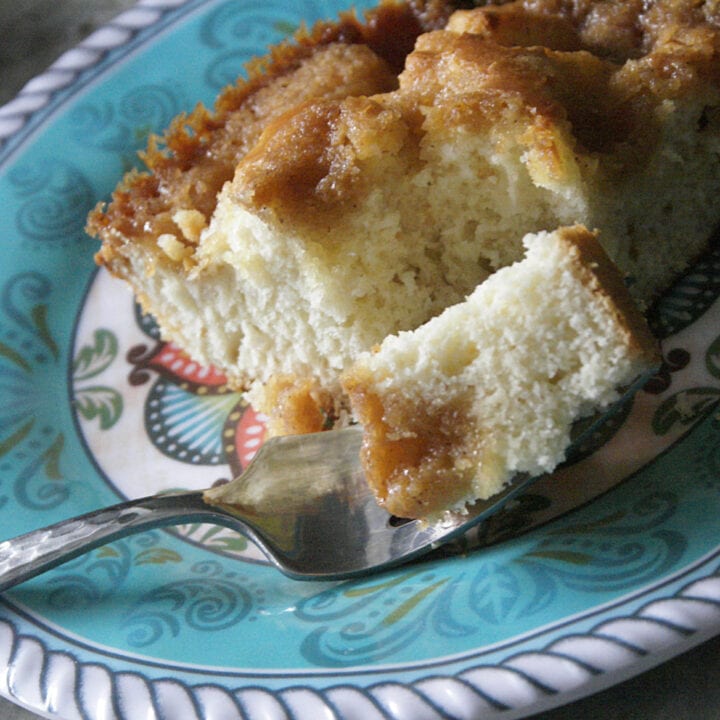 Bisquick Coffee Cake An Easy Coffee Cake Made From Scratch