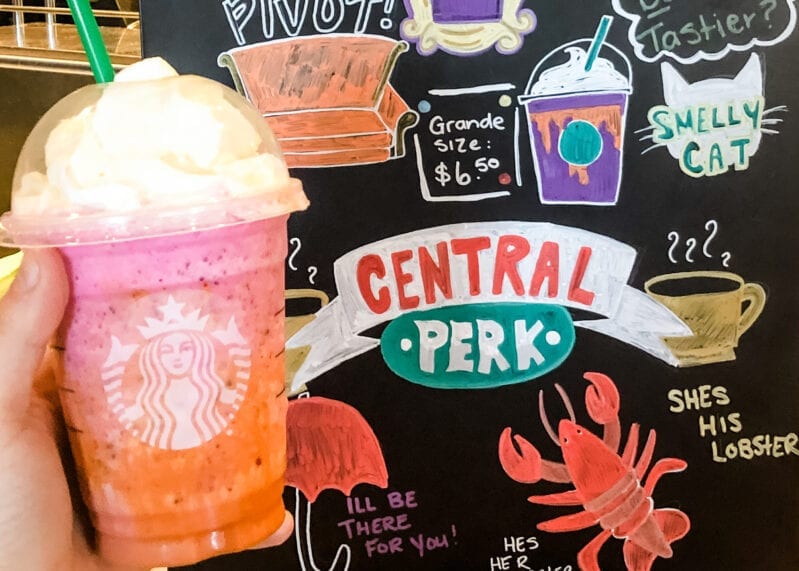 We Talked To The Starbucks Barista Behind The FRIENDS Frappuccino And Here’s What She Has To Say!