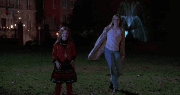 The happy scene in Hocus Pocus was filmed on the same set as the opening credits for Friends