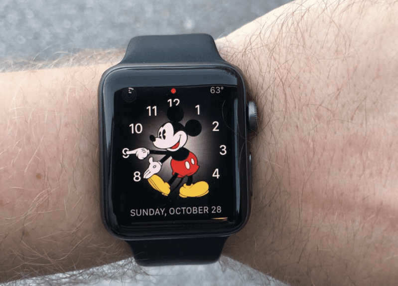 You Can Make Make Mickey and Minnie Talk On The Apple Watch, Here’s How