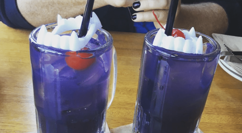 You Can Get $1.00 Vampire Cocktails at Applebee’s All Month Long