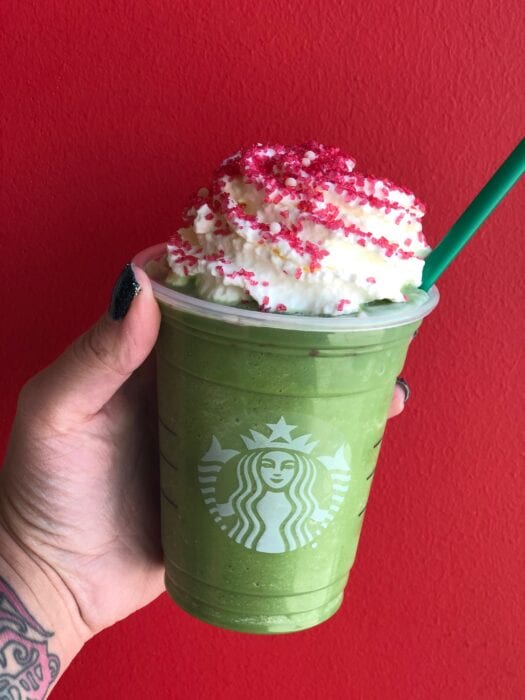this Buddy The Elf Frappuccino is as delicious as it is pretty