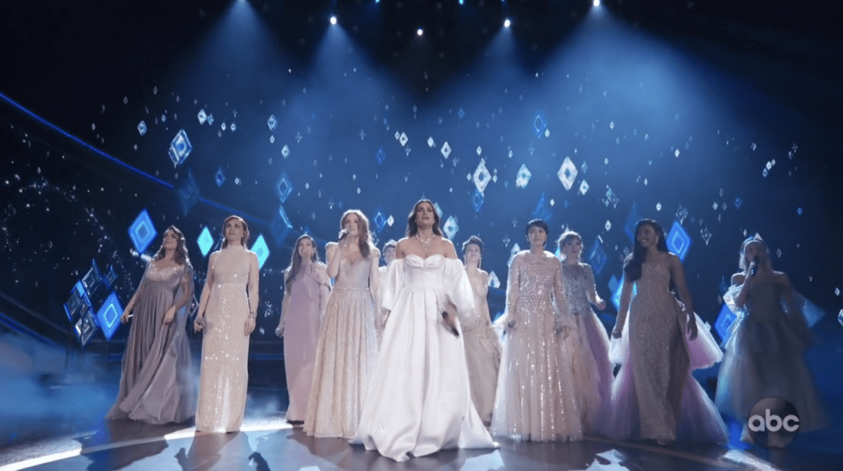 All of the World’s Elsas Just Sang ‘Into The Unknown’ For The Oscars and Now I Have Cold Chills