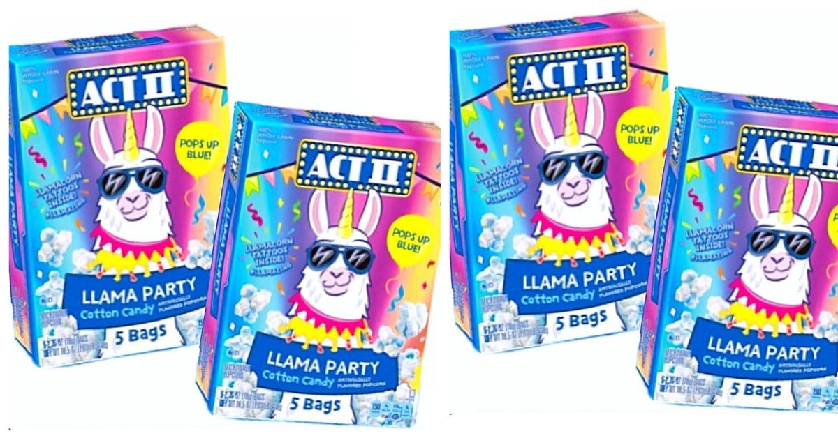 This Llama Party Cotton Candy-Flavored Popcorn Turns Blue When You Pop It