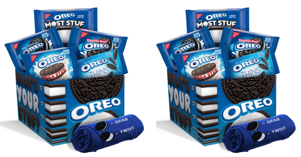 You Can Get A Giant Variety Box of Oreos at Walmart and I’m On My Way