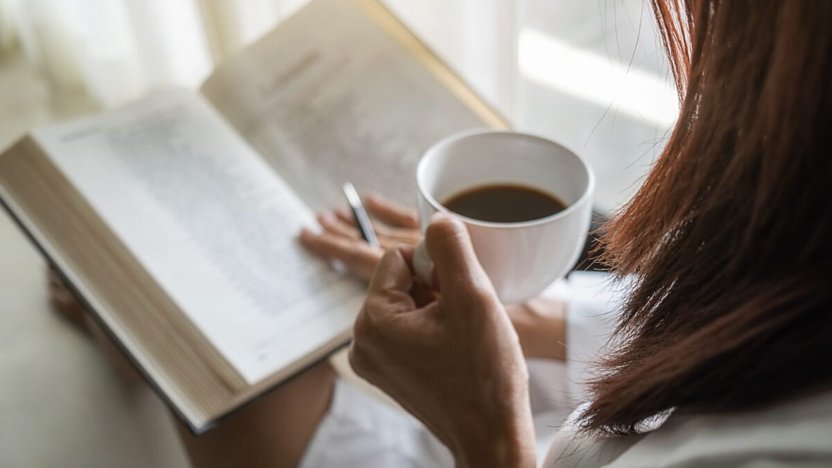 Here’s 5 Uplifting Books To Read While You Are Stuck At Home