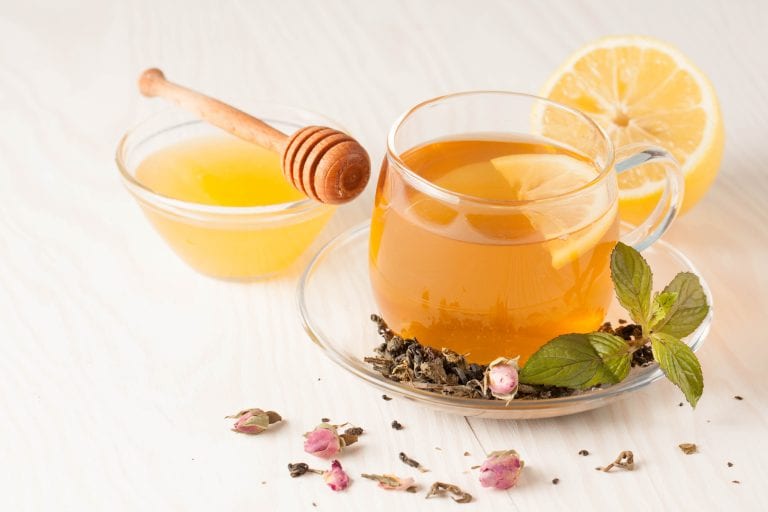How To Make Your Own Copycat Starbucks Medicine Ball Drink (Honey Citrus Mint Tea)
