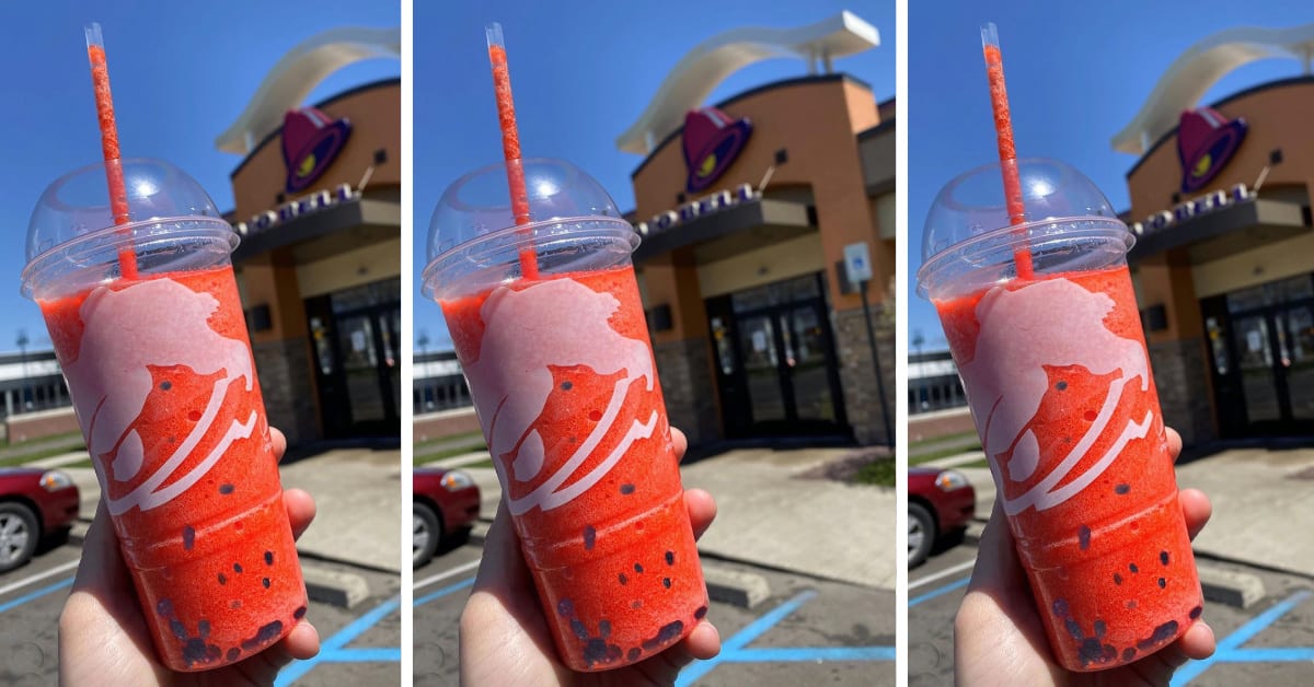 You Can Get A Wild Strawberry Freeze That Comes With Candy Inside at Taco Bell