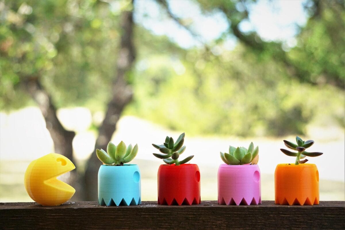 These Pac-Man And Ghost Succulent Planters Are The Perfect Way To Take Your Home To The Next Level