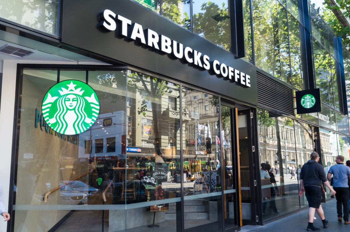 Starbucks Is Closing 400 Stores and Going To Focus More On Take Out and Pick Up Instead