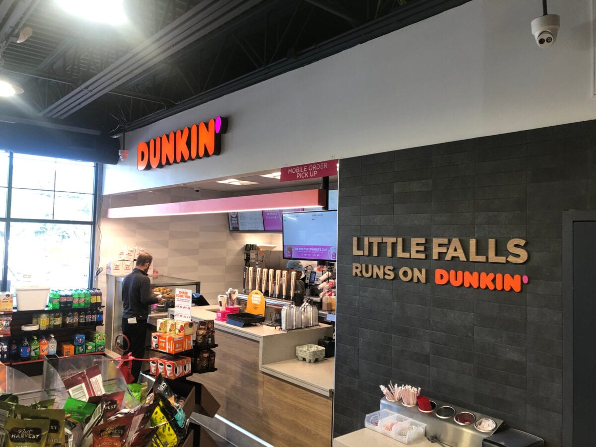 Dunkin' Donuts Is Permanently Closing Nearly 800 Locations. Here Is