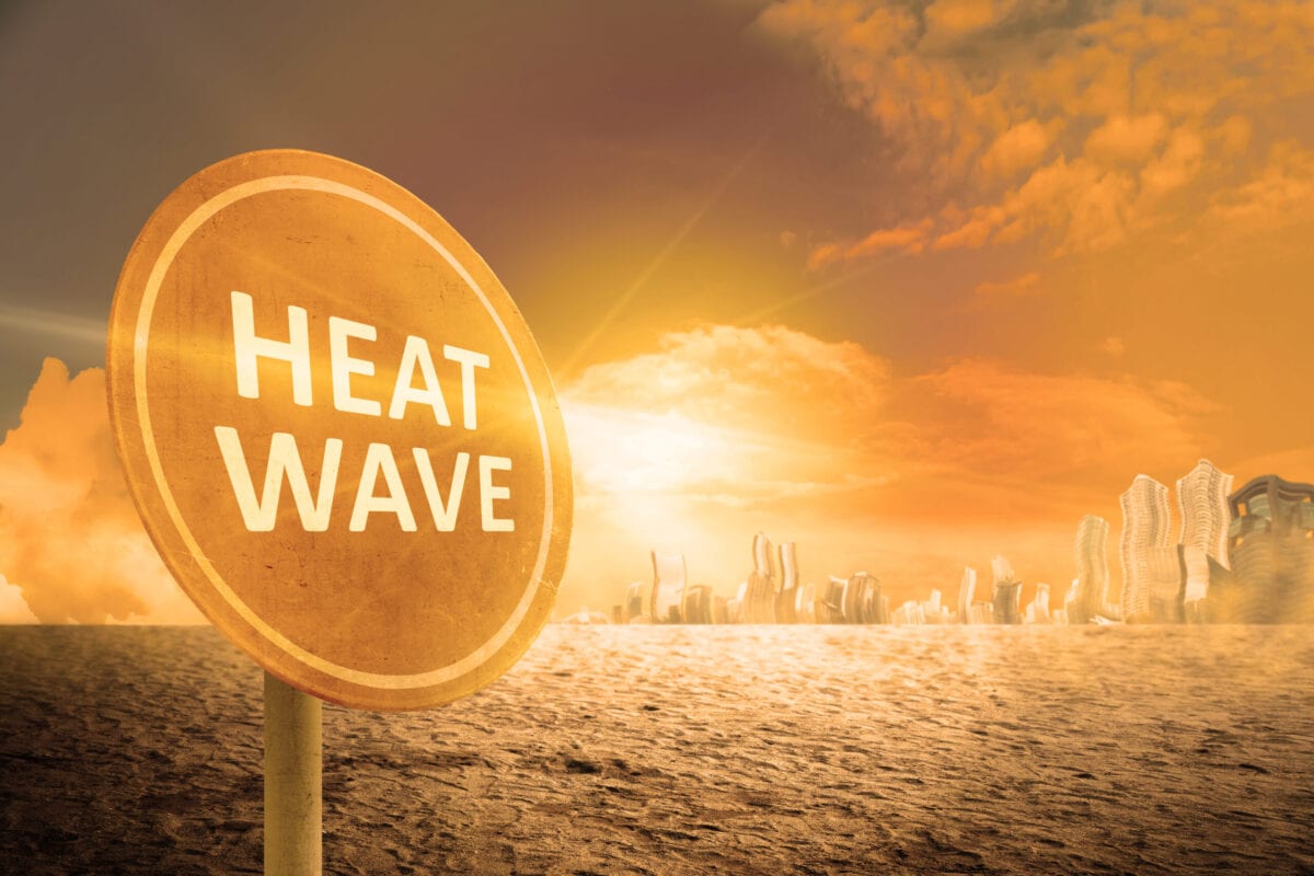 How To Protect Yourself Outdoors During A Heatwave