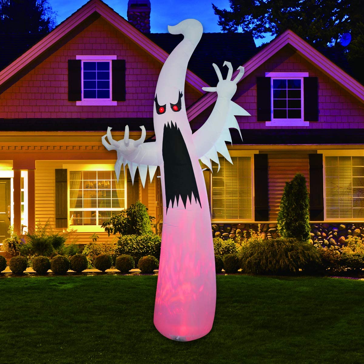 You Can Get A 12-Foot Inflatable Ghost For Your Yard Just In Time For ...