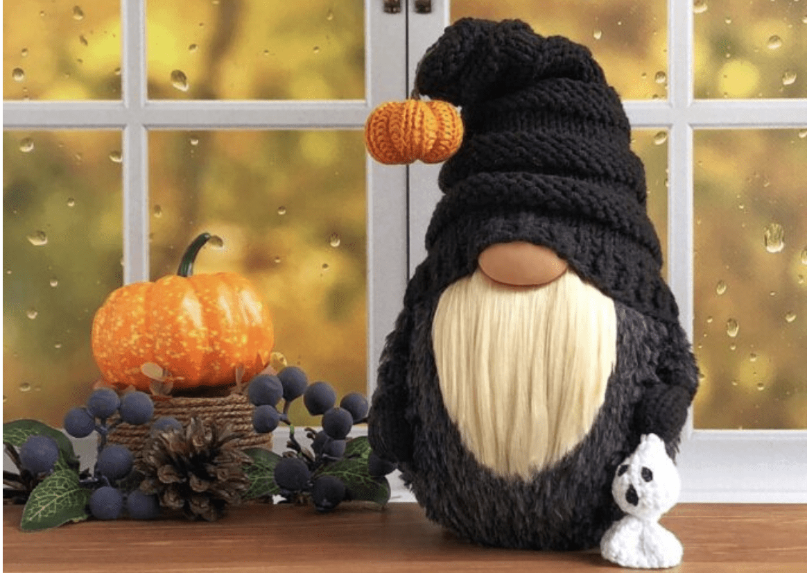 You Can Get An Adorable Autumn Gnome and Now Fall Can Officially Begin