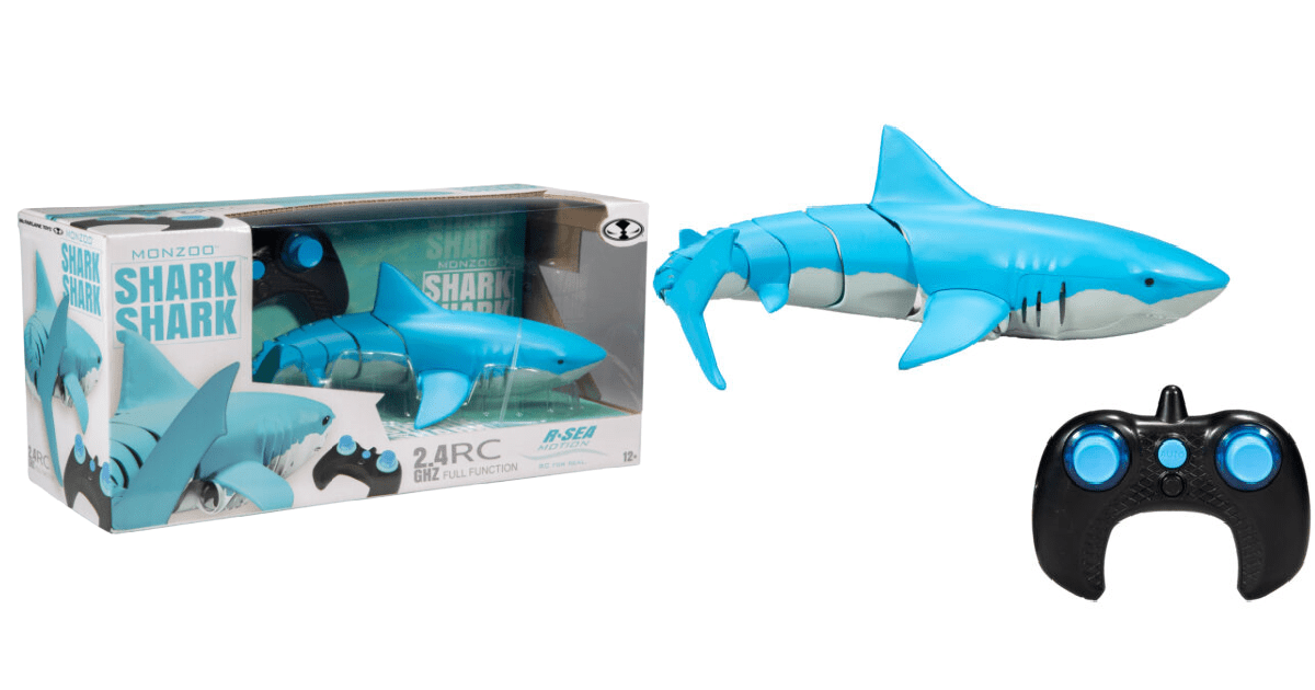 You Can Get A Remote Control Shark That Swims In The Water And It’s Perfect For Bath Time Fun