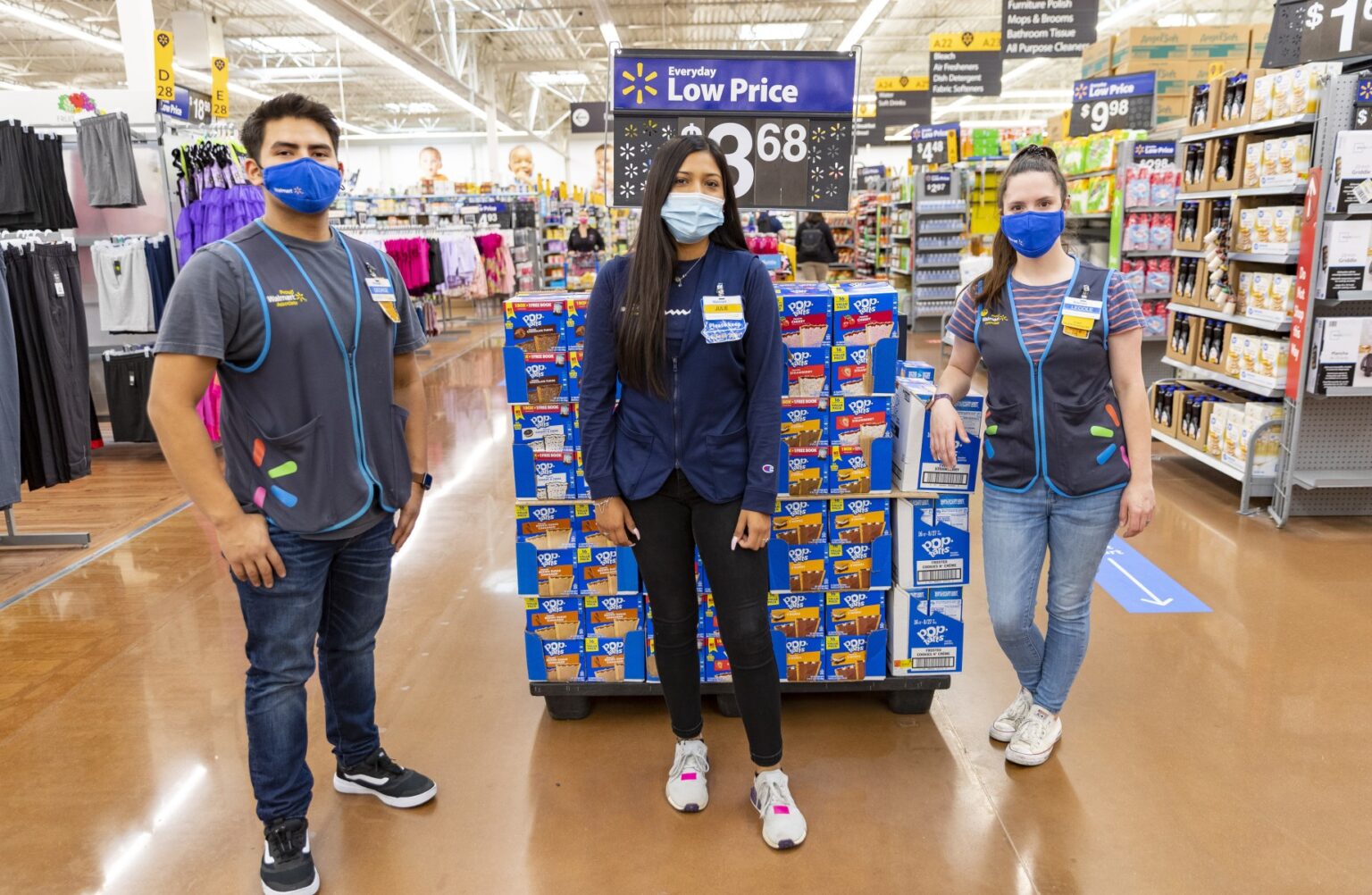 Walmart Is Raising Their Hourly Pay And Some Will Make Up To 30 Per Hour