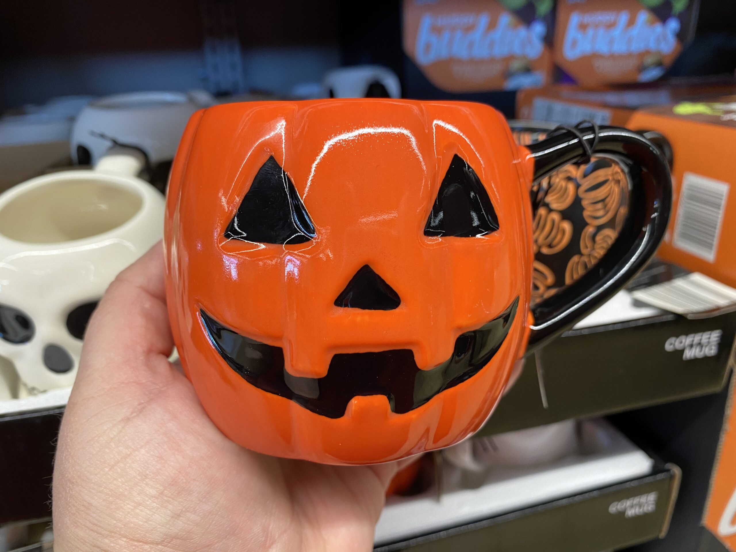 Aldi Has $4 Halloween Mugs And I Need Every Single One Of Them