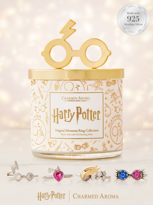 mooi zo Norm Automatisch You Can Get A Harry Potter Candle Filled With Hogwarts Jewelry, Accio One  To Me!