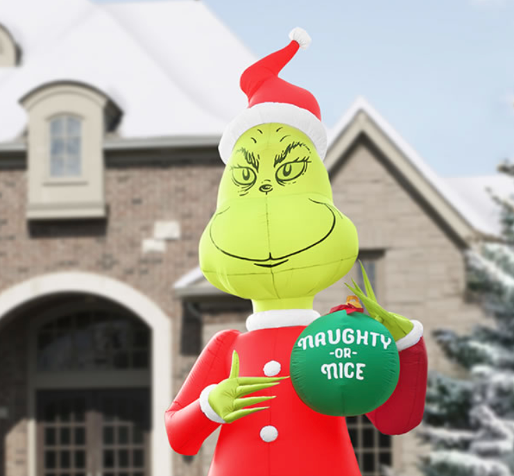 You Can Get An Inflatable Grinch That Is 18 Feet Tall and My Heart Just ...