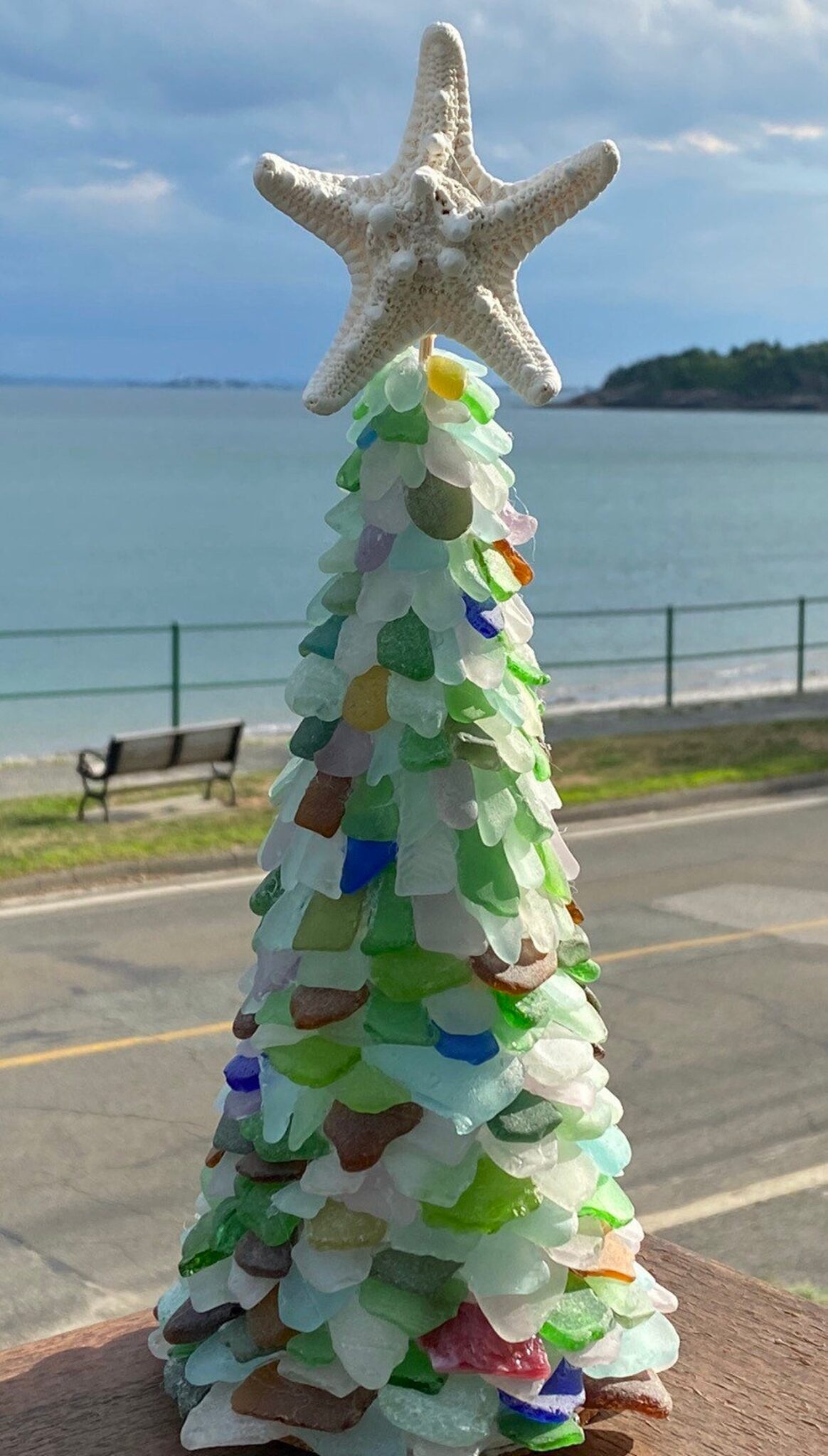 You Can Get Sea Glass Christmas Trees That Brings The Beach To You 