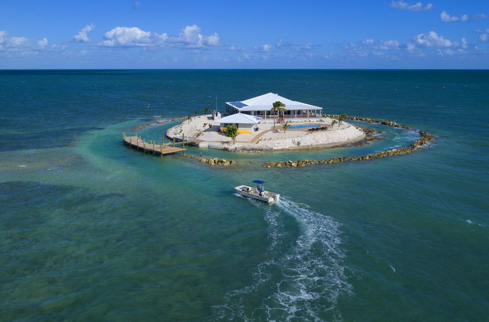 You Can Rent A Private Island Off The Coast Of Florida For Just $50 A Night Per Person