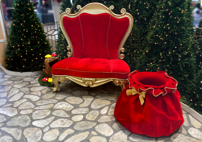 Macy’s Just Announced That Santa Won’t Be Coming To Stores This Year