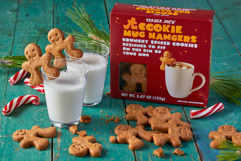 You Can Get Gingerbread Man Cookie Mug Hangers From Trader Joes That Are Absolutely Adorable 9757