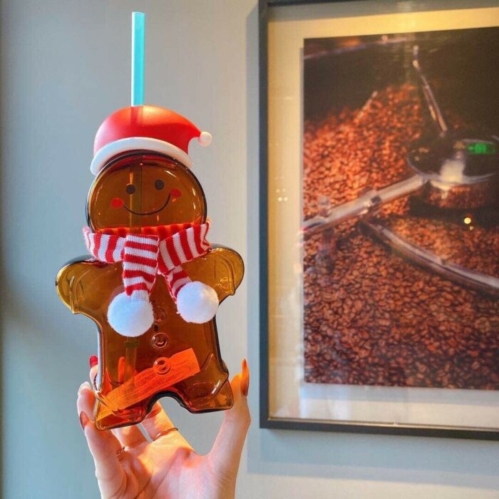 https://cdn.totallythebomb.com/wp-content/uploads/2020/11/Gingerbread-Tumblr-4--700x700.jpg