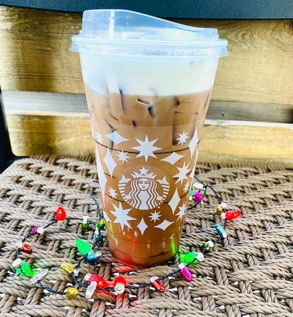 You Can Get A Peppermint Mocha Cold Brew At Starbucks To Make This Season Bright