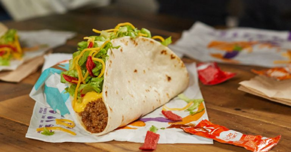 Taco Bell Is Bringing Back The $1 Loaded Nacho Taco Just In Time For Christmas