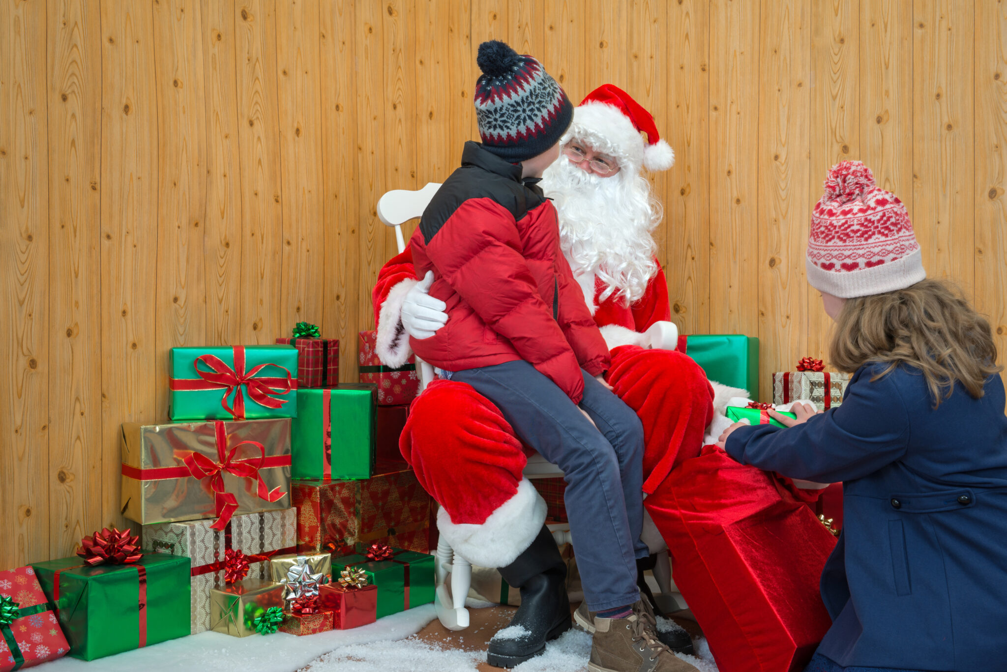 Here's How Your Kids Can Have A Virtual Call with Santa and Mrs. Clause