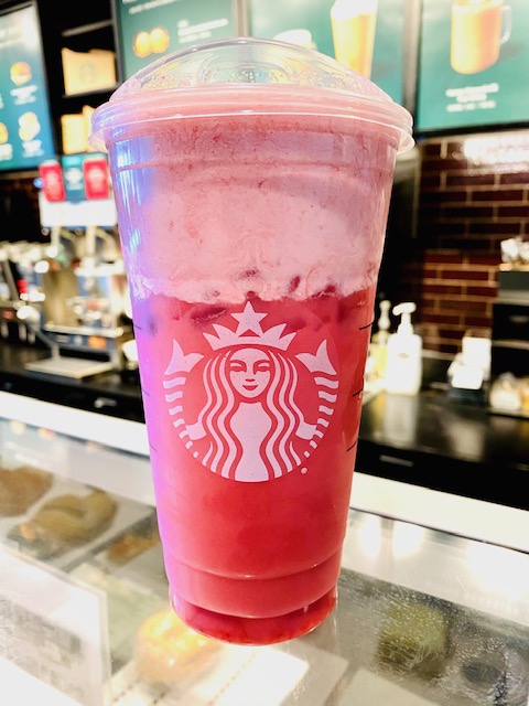 You Can Get A Love On The Rocks Drink From Starbucks That Will Send You ...