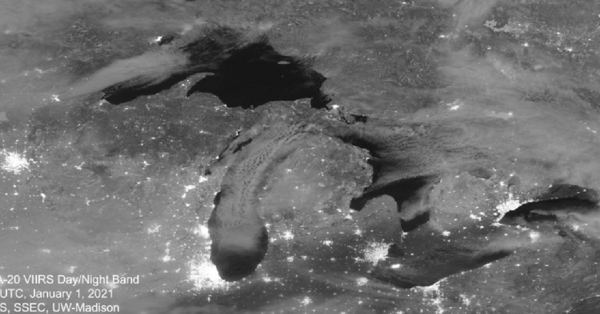Michigan Looks Like A Sparkly Mitten In These Satellite Images From Space and It’s Stunning